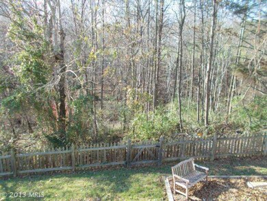 7408 Brandenburg Cir, Sykesville, MD 21784 - photo 2