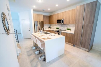 unlisted-address, Doral, FL 33178 - photo 2