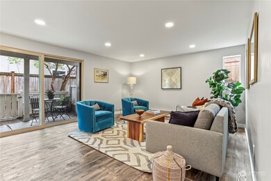 8303 212th St SW unit 4, Edmonds, WA 98026 - photo 5