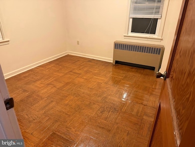 890 N Warren St, Pottstown, PA 19464 - photo 6