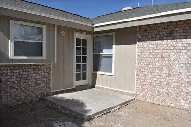 14516 Alcon Dr, Horizon City, TX 79928 - photo 3