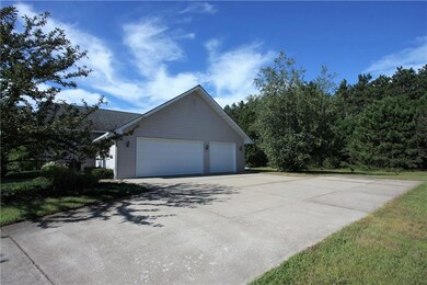 1550 W Park Creek Rd, Fall Creek, WI 54742 - photo 6