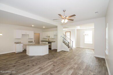 192 Crimsonwood Dr, Byhalia, MS 38611 - photo 3