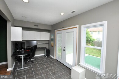 42 E Oleander Dr, Mount Laurel, NJ 08054 - photo 6