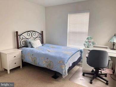 1017 Chapman Cir, Hatfield, PA 19440 - photo 2