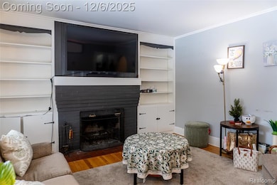 22799 Oakwood Ave, Eastpointe, MI 48021 - photo 7