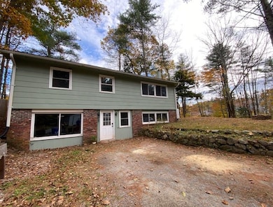 7 Keith Rd, Hillsborough, NH 03244 - photo 2