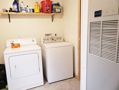 723 Summerhill Rd, Hardwick, VT 05843 - photo 5