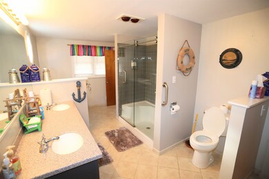 62 Elm St, Newport, VT 05855 - photo 7