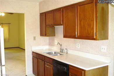 Eat In Kitchen