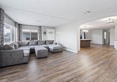 545 Vandenberg Cir, Roseville, CA 95747 - photo 6