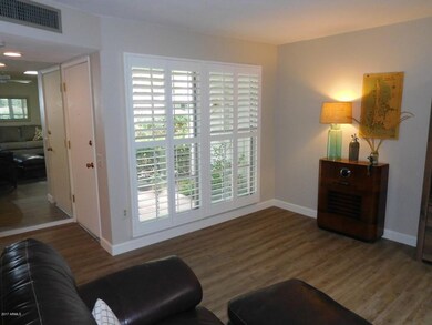 10575 W Palmeras Dr, Sun City, AZ 85373 - photo 6