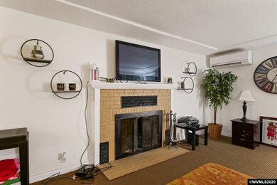 1055 Hoyt St SE, Salem, OR 97302 - photo 7