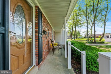 1610 Riversedge Dr, Delanco, NJ 08075 - photo 3