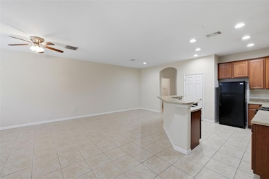 3914 Silverlake Way, Wesley Chapel, FL 33544 - photo 5