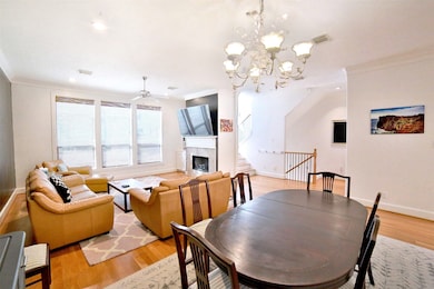 2410 Dorrington St unit C, Houston, TX 77030 - photo 3