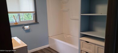 618 King St unit 2, Stroudsburg, PA 18360 - photo 5