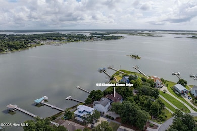 915ChadwickShoresDriveDrone-6