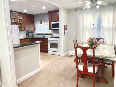 2834 W Granville Ave unit 1A, Chicago, IL 60659 - photo 5