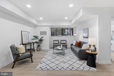 55 Skyhill Rd unit 101, Alexandria, VA 22314 - photo 4