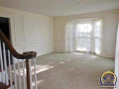 3460 SW Jardine Terrace, Topeka, KS 66611 - photo 4