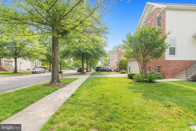 43483 Mink Meadows St, Chantilly, VA 20152 - photo 5