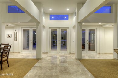 007_Dramatic Entry Foyer