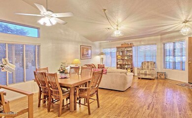 1521--living room 3