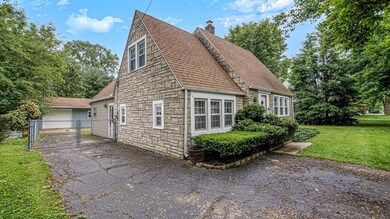 780 Bernhard Rd, Columbus, OH 43213 - photo 3