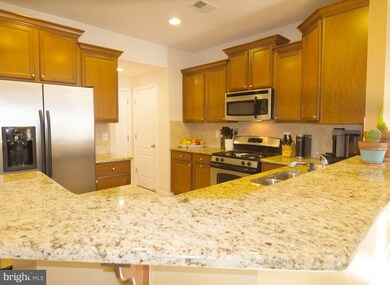 23211 Observation Dr, Clarksburg, MD 20871 - photo 3