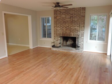 509 Marlow Dr, Hixson, TN 37343 - photo 5