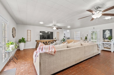 1106 Oriole Ln, Wharton, TX 77488 - photo 6