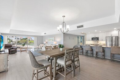 Dining/Kitchen