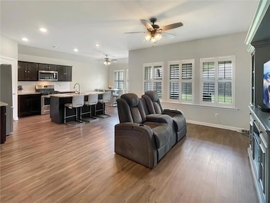 Open floor plan living/kitchen