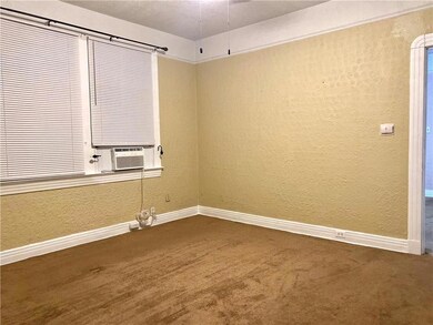 1132 Weyer St, Gretna, LA 70053 - photo 5