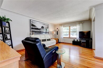 3852 Valdez Dr, Des Moines, IA 50310 - photo 4