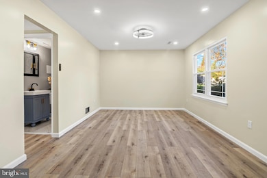 926 West St, Laurel, MD 20707 - photo 3