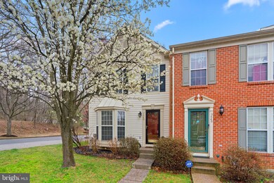 9548 Oakhurst Dr, Columbia, MD 21046 - photo 2