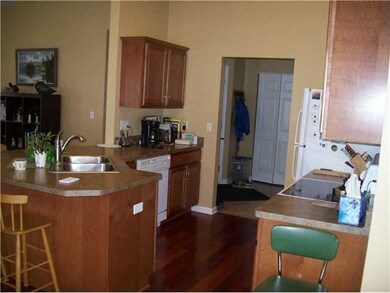Kitchen. KITCHEN W/CATERAL CELING W/IISLAND. APPLI