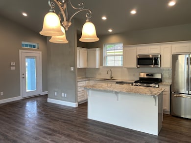 1202 3rd St, Rosenberg, TX 77471 - photo 7