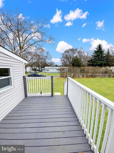 102 Firth Dr, Mantua, NJ 08051 - photo 2