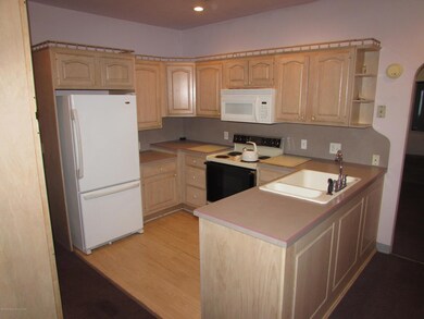 304 William St, Scranton, PA 18508 - photo 4