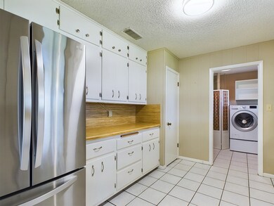 706 Kristofer St, Fredericksburg, TX 78624 - photo 7