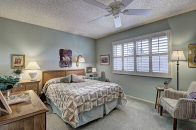 9702 W Cottonwood Dr, Sun City, AZ 85373 - photo 3