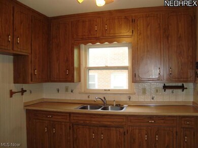 1971 E 224th St, Euclid, OH 44117 - photo 5