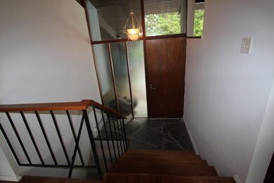 173 Christian Hill Rd, Milford, PA 18337 - photo 2