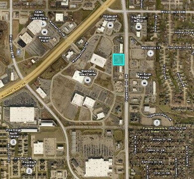 2380 Edgewood Rd SW, Cedar Rapids, IA 52404 - photo 3