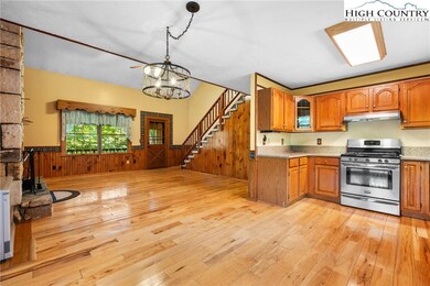 277 Country Ln, Newland, NC 28657 - photo 6