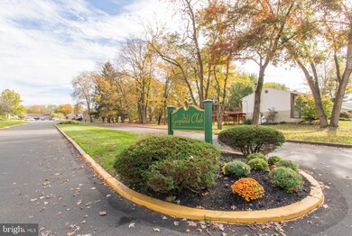 250 Arbour Ct, North Wales, PA 19454 - photo 2