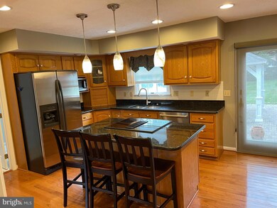 7137 Poole Jones Rd, Frederick, MD 21702 - photo 4